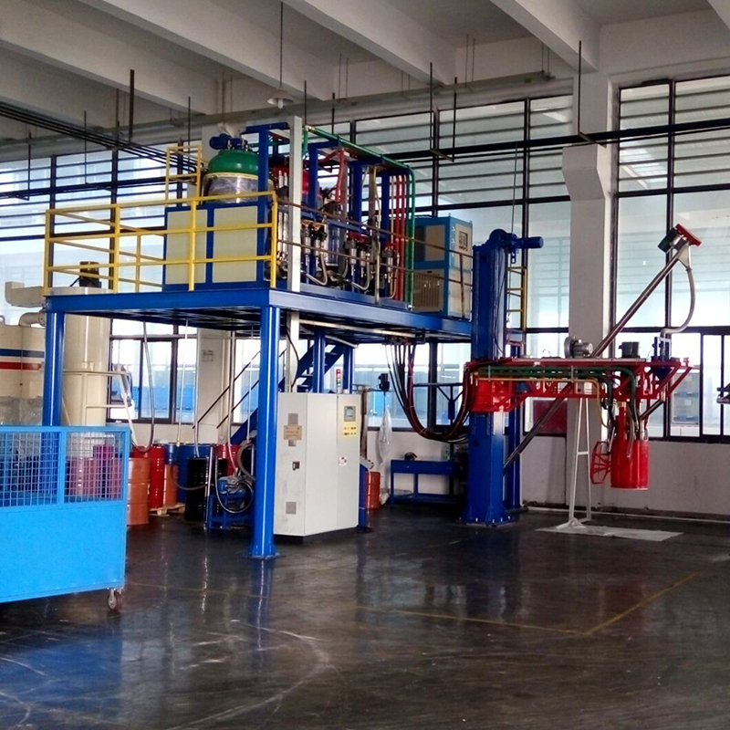 Смесительная машина низкого давления серии LPM